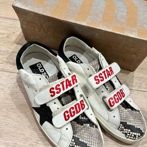 Women's White Old School Velcro Logo-strap Leather Sneakers, size 37